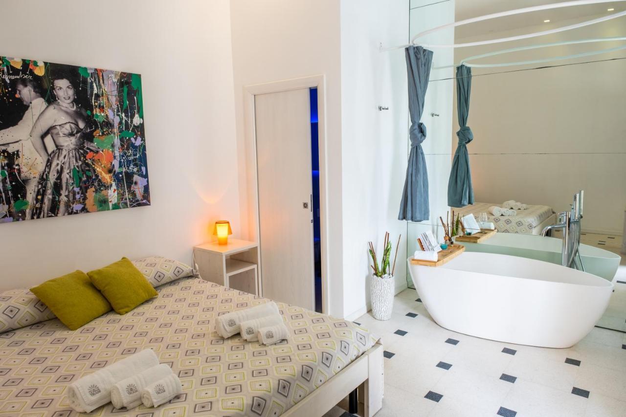 La Bella Trani - Suites And B&B Exteriör bild
