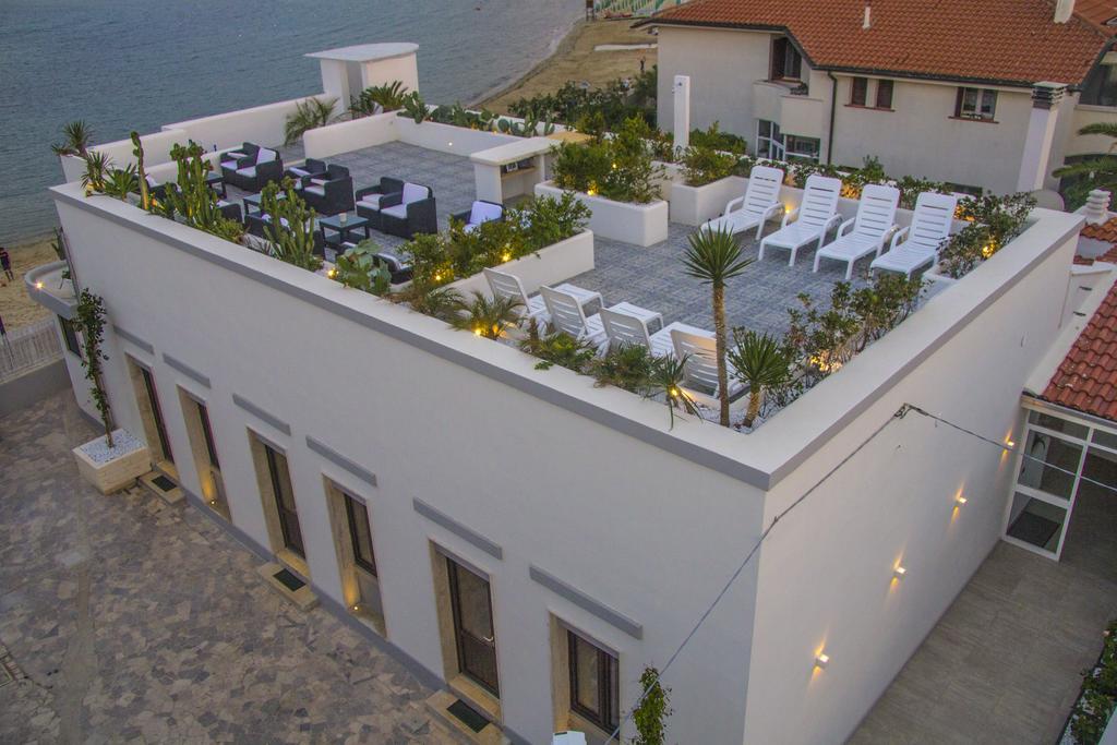 La Bella Trani - Suites And B&B Exteriör bild