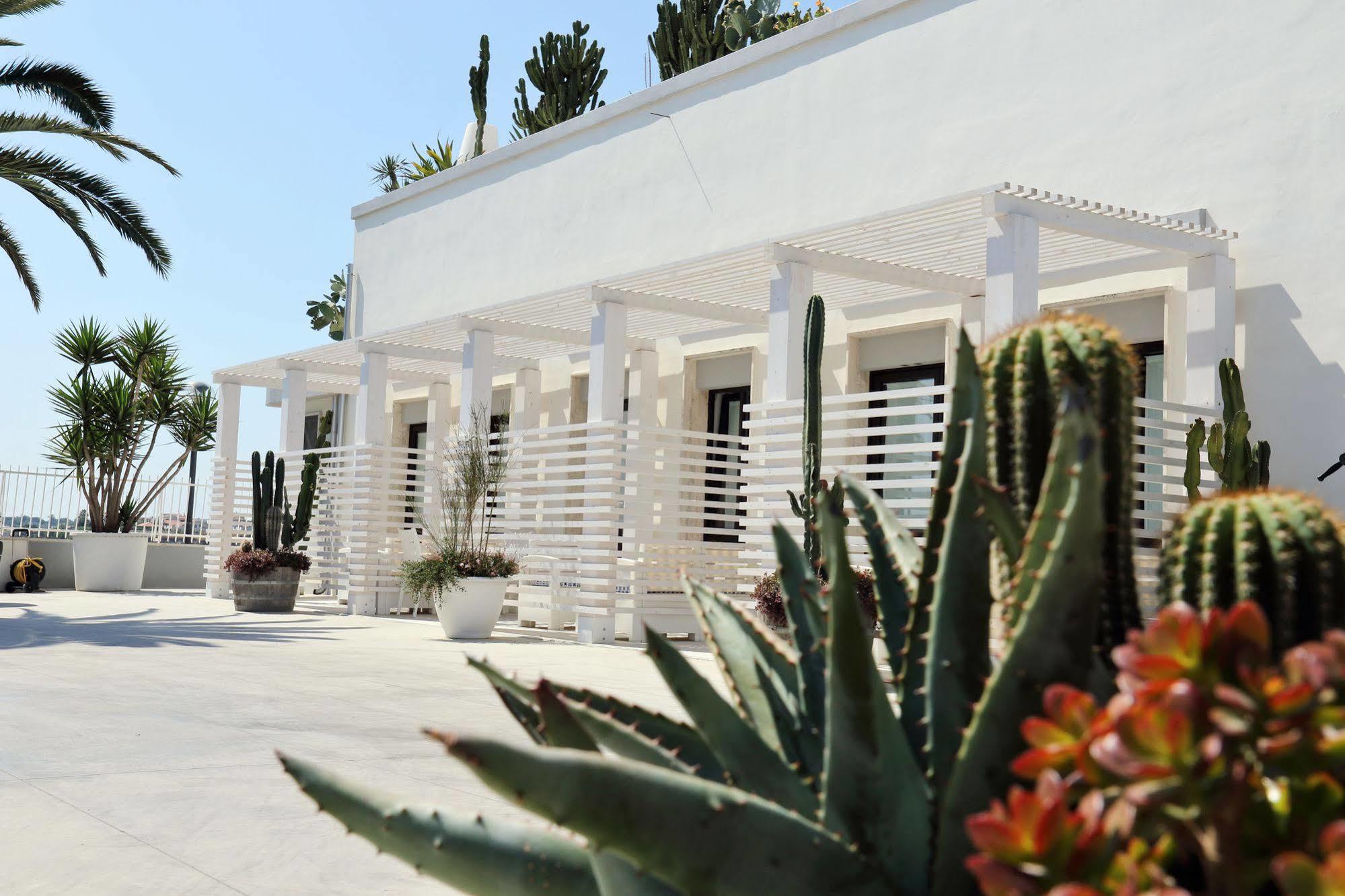 La Bella Trani - Suites And B&B Exteriör bild